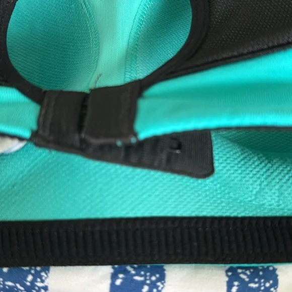 VSX Sport SPORTS BRA size 32DD TEAL/ BLACK adjustable - Picture 6 of 9